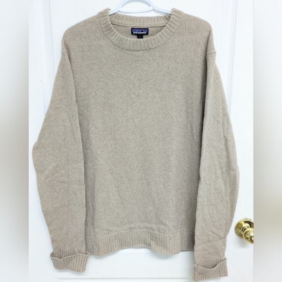 Patagonia Heathered Gray Crew Neck Sweater - Picture 2 of 12